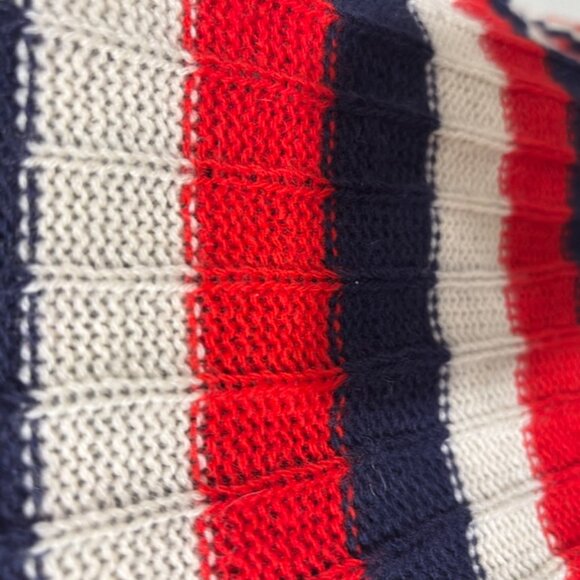 GUCCI Pearl Button, Red/White/Navy Cashmere Wool Cardigan - Picture 5 of 7